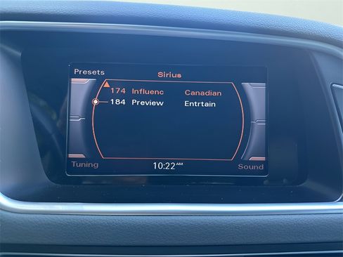 Used 2016 Audi Q5 2.0T Premium image 33