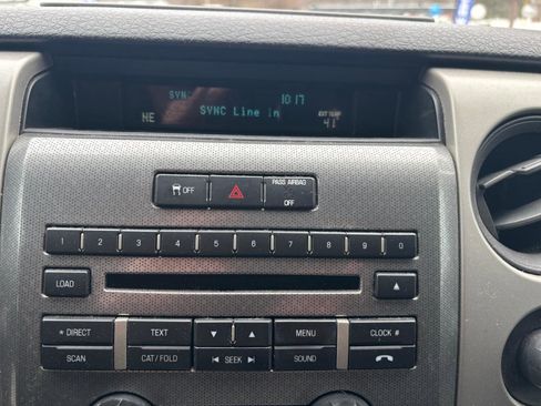 Used 2011 Ford F150 Raptor image 13