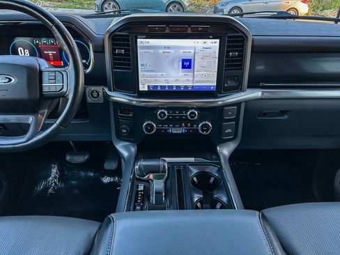 Used 2023 Ford F150 Lariat RWD image 17