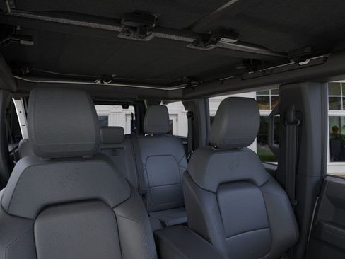 New 2026 Ford Bronco Outer Banks AWD/4WD image 12