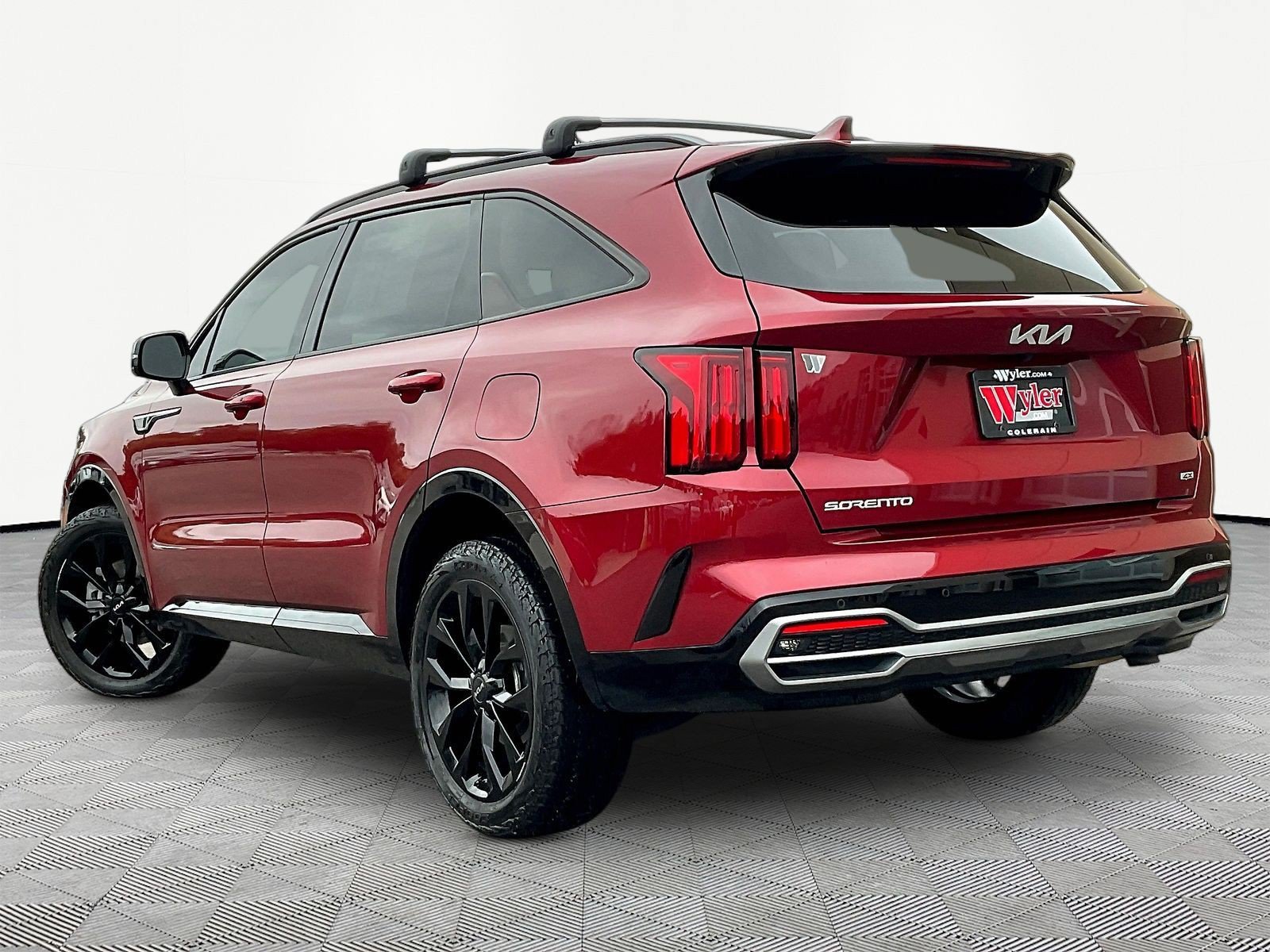 Used 2023 Kia Sorento SX AWD/4WD image 4