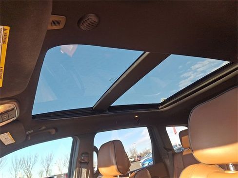 Used 2020 Jeep Grand Cherokee Overland image 14