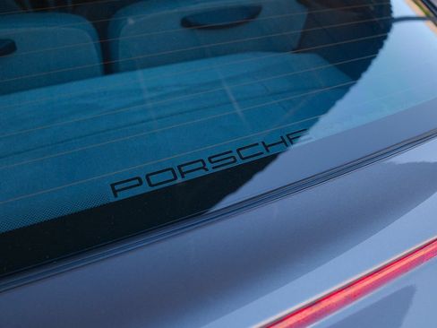 Used 2004 Porsche 911 Carrera RWD image 44
