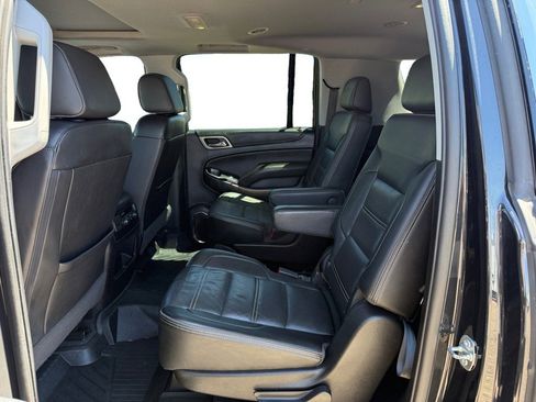 Used 2020 GMC Yukon XL Denali AWD/4WD image 15