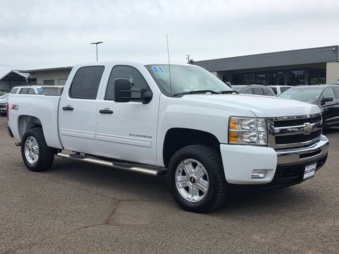 Used 2011 Chevrolet Silverado 1500 LT w/ All-Star Edition AWD/4WD image 24