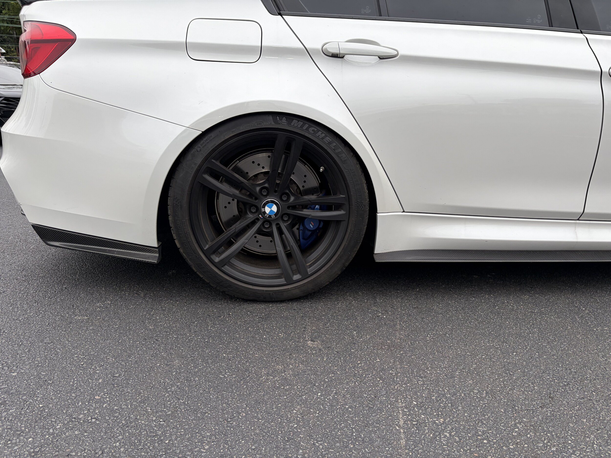 Used 2016 BMW M3 RWD image 6