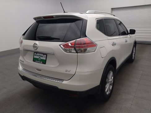 Used 2016 Nissan Rogue SV image 9