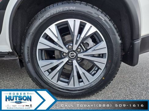 Used 2021 Nissan Rogue SV FWD image 10