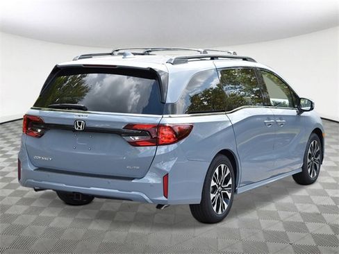New 2026 Honda Odyssey Elite image 5