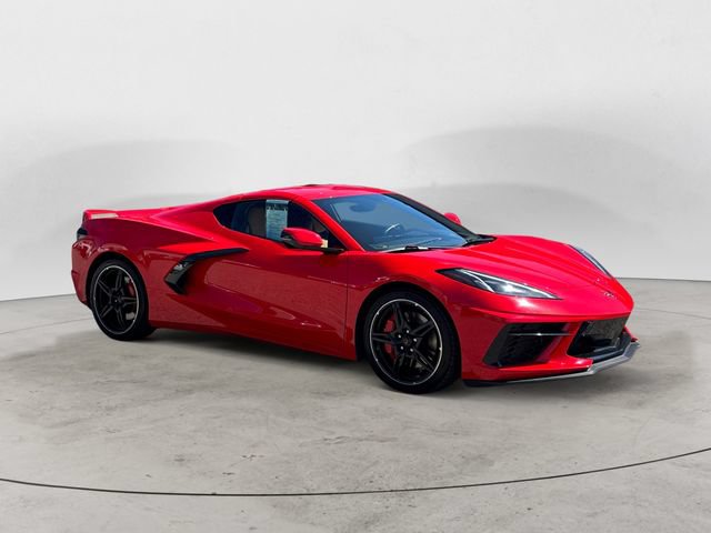 Used 2021 Chevrolet Corvette Stingray Preferred Cpe w/ Z51 Performance Package RWD image 3