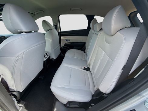 New 2026 Hyundai Tucson SEL FWD image 18