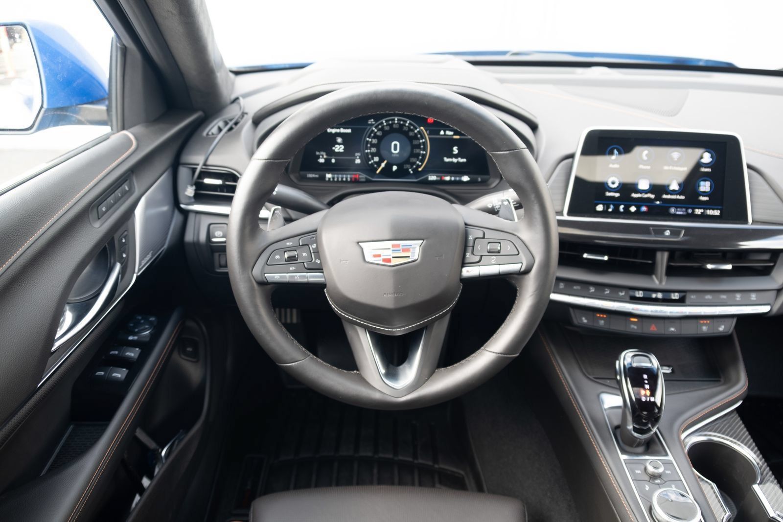 Used 2025 Cadillac CT4 V AWD/4WD image 2