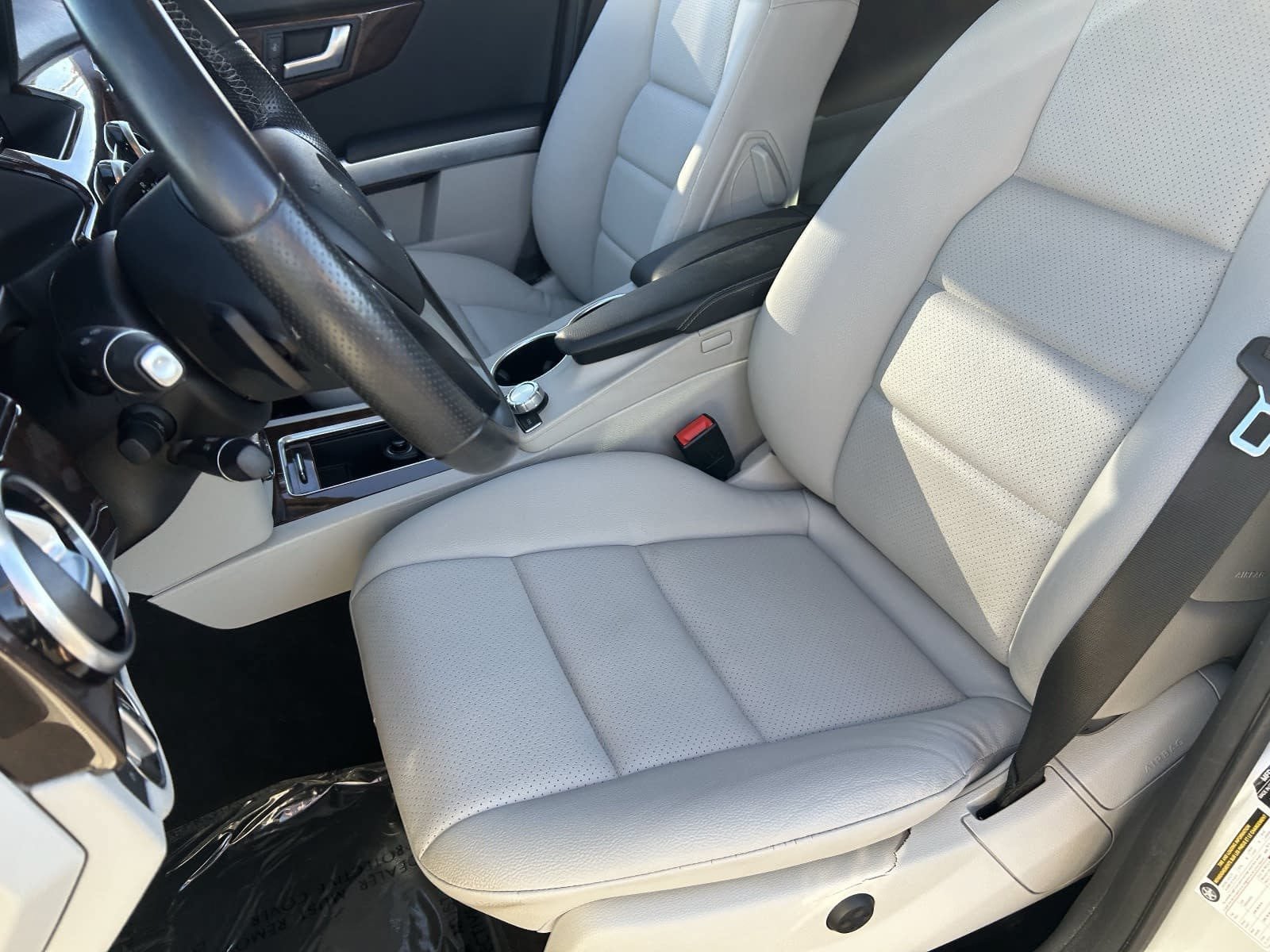 Used 2015 Mercedes-Benz GLK 350 2WD image 24