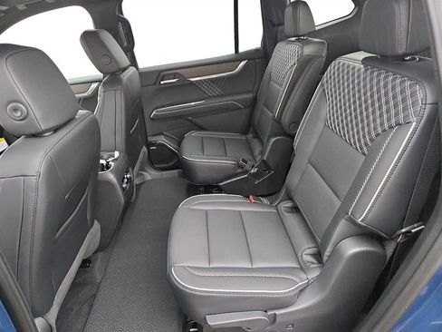 New 2026 GMC Acadia Denali image 30