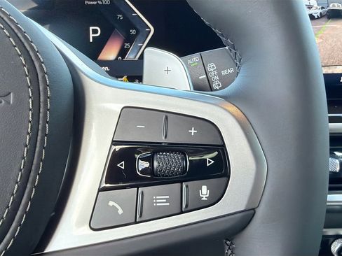 New 2026 BMW X5 xDrive50e w/ M Sport Package image 39