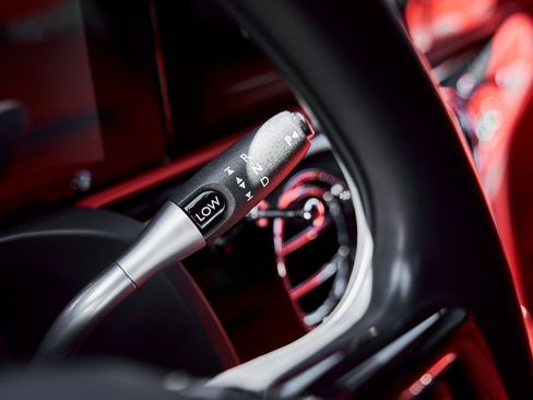 Used 2022 Rolls-Royce Ghost w/ Ghost Package image 68