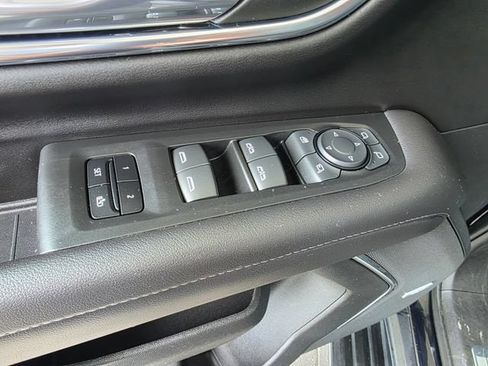 Used 2023 Chevrolet Tahoe LT w/ Luxury Package AWD/4WD image 25