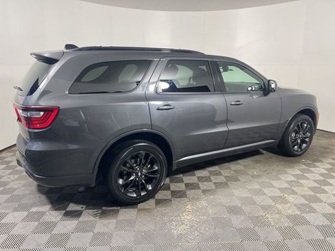 Certified 2025 Dodge Durango GT w/ Blacktop Package AWD/4WD image 9