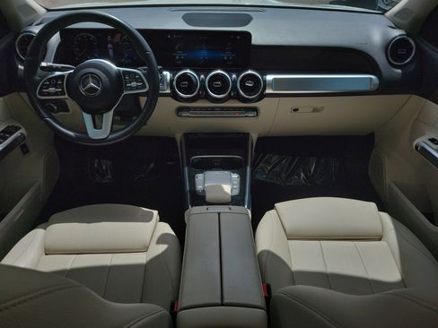 Certified 2022 Mercedes-Benz GLB 250 image 15