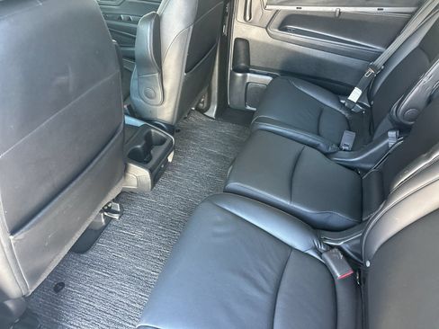 Used 2022 Honda Odyssey EX-L image 12