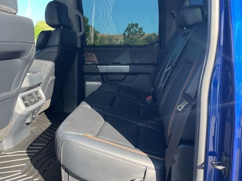 Used 2026 Ford F250 Lariat w/ Black Appearance Package image 30