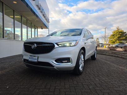 Used 2018 Buick Enclave Essence