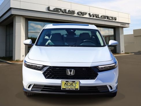 Used 2024 Honda Accord EX image 6