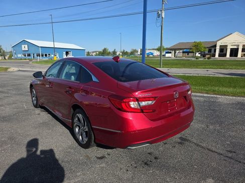 Used 2018 Honda Accord EX image 3