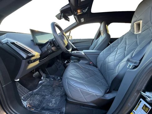 Used 2023 BMW iX xDrive50 w/ Ultimate Package 2 image 9