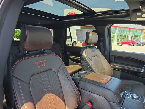 Used 2020 Ford Expedition King Ranch AWD/4WD image 9