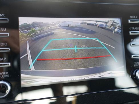 Used 2023 Toyota Camry LE image 27