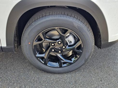 New 2026 Chevrolet Trax LT w/ Driver Confidence Package FWD image 29