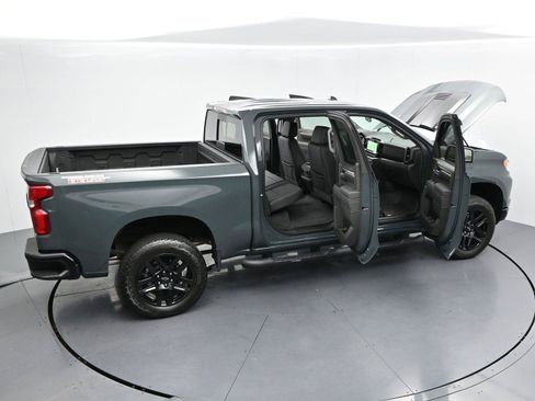 Used 2025 Chevrolet Silverado 1500 LT Trail Boss w/ Convenience Package II AWD/4WD image 40