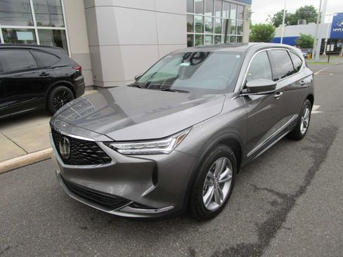 Certified 2024 Acura MDX SH-AWD image 2
