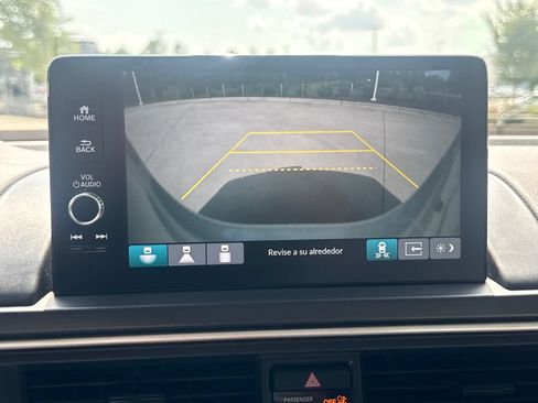 Certified 2025 Honda Pilot EX-L image 27