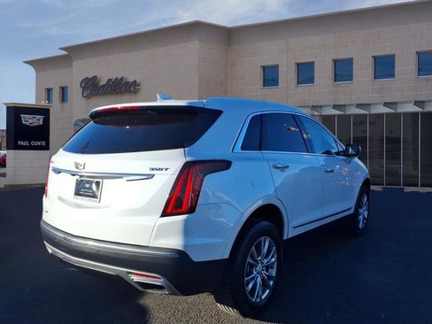 Certified 2022 Cadillac XT5 Premium Luxury image 5