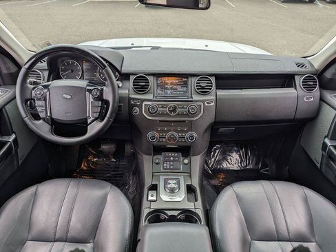 Used 2015 Land Rover LR4 HSE AWD/4WD image 24