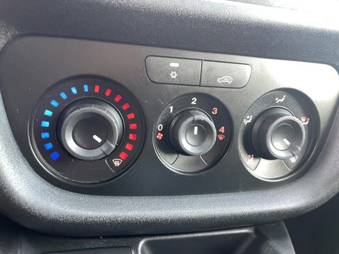 Used 2022 RAM ProMaster City Tradesman FWD image 20