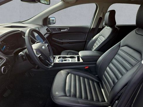 Certified 2024 Ford Edge SEL w/ Convenience Package AWD/4WD image 10