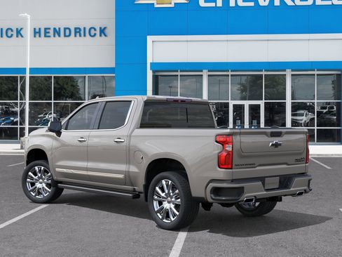New 2026 Chevrolet Silverado 1500 High Country w/ High Country Premium Package AWD/4WD image 5