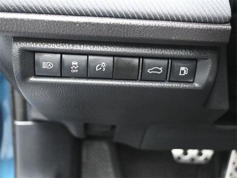 Certified 2025 Toyota Camry SE image 21