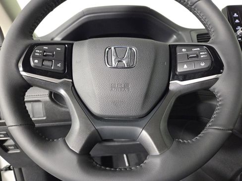 New 2026 Honda Odyssey EX-L image 13