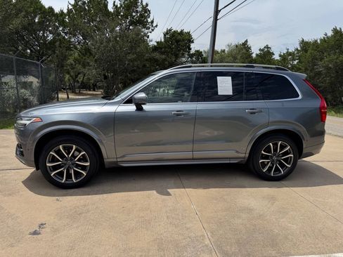 Used 2017 Volvo XC90 T6 Momentum w/ Vision Package AWD/4WD image 7