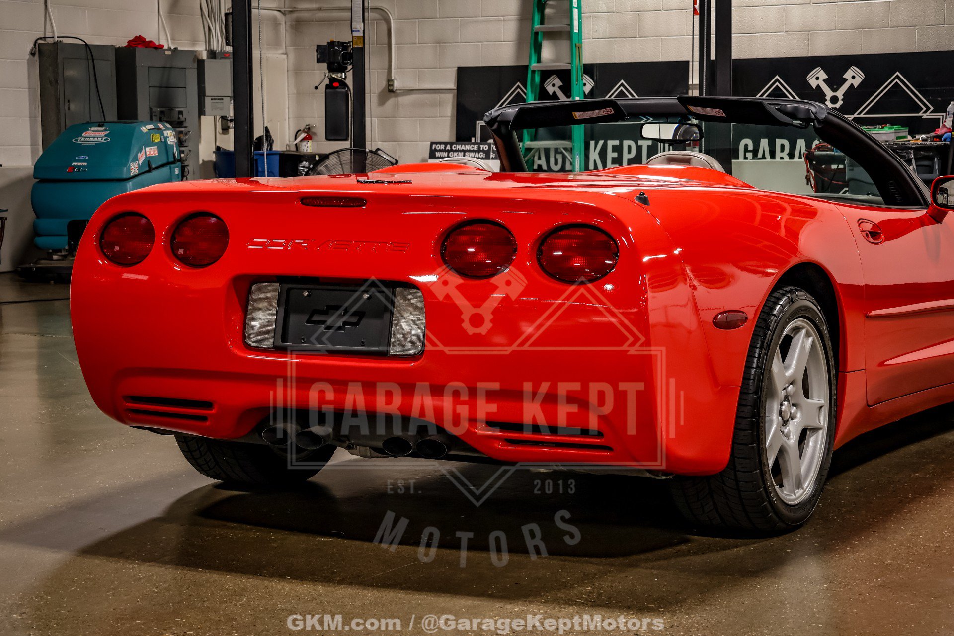 Used 1999 Chevrolet Corvette Convertible w/ Memory Pkg RWD image 55
