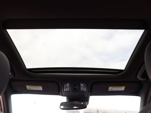 Used 2019 Kia Stinger GT2 image 28