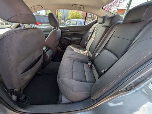 Used 2020 Nissan Altima 2.5 S FWD image 17