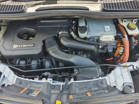 Used 2018 Ford C-MAX SE FWD image 22