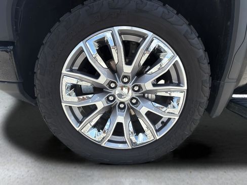 Used 2024 GMC Sierra 1500 Denali w/ Denali Reserve Package image 16