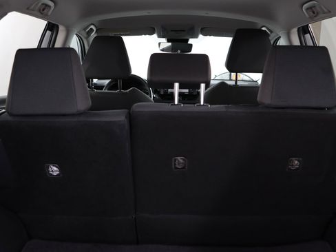 Used 2022 Toyota RAV4 LE image 28