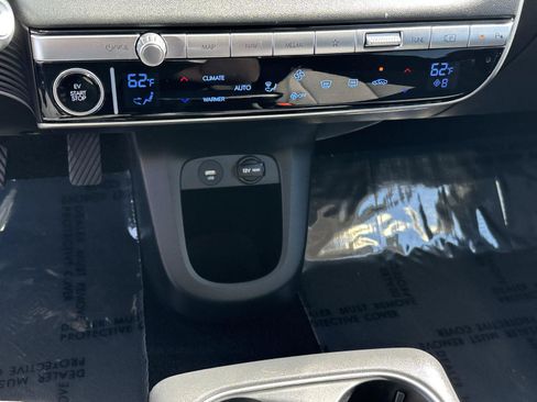 Certified 2024 Hyundai Ioniq 5 SEL AWD/4WD image 35